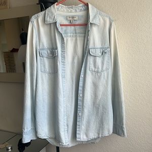 CORPUS LA lightweight light wash jeans shirtjacket
